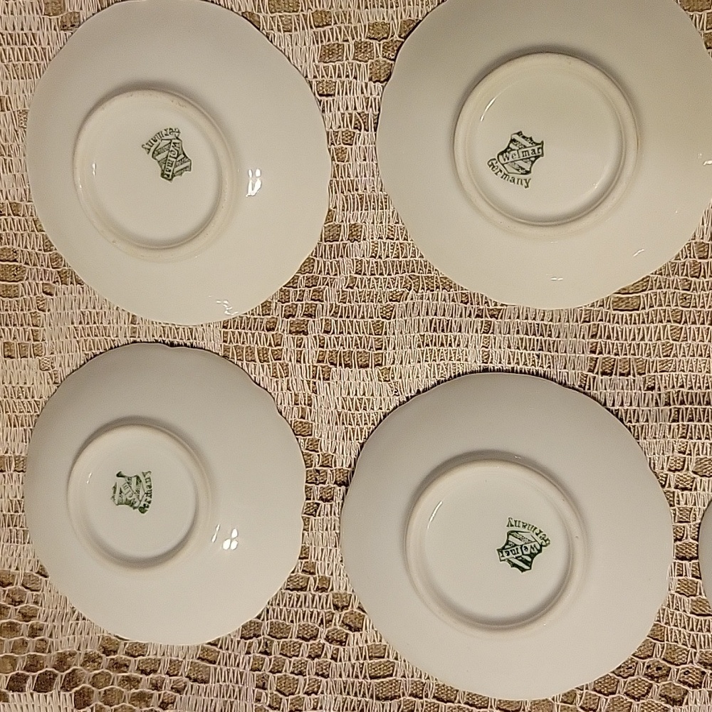 Vintage Tea Saucers - Picture 3 of 5